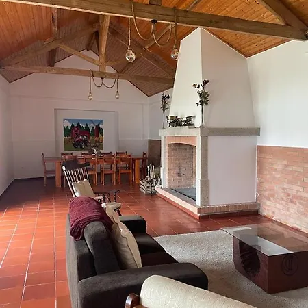 度假居 Jcp 邦巴拉尔